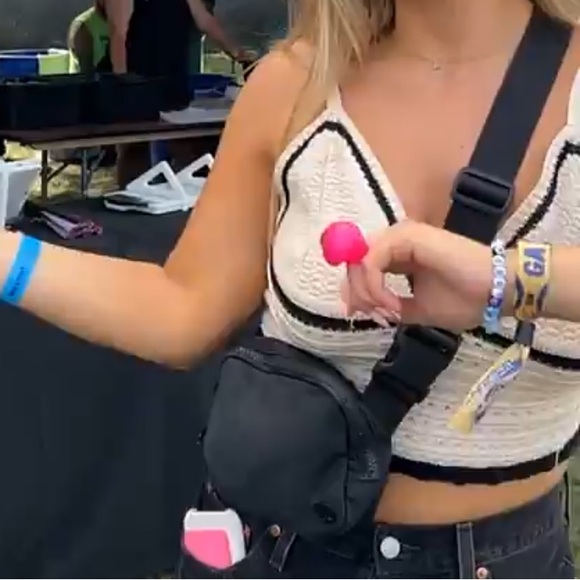 Sage The Label Oh Baby Bustier Crochet Crop Top - Picture 7 of 7